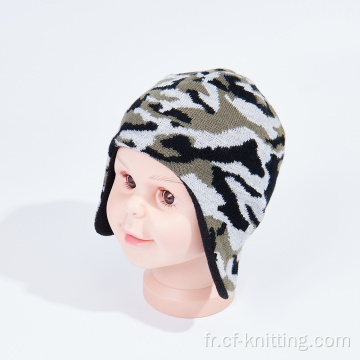 Enfants bonnet en tricot hivernal